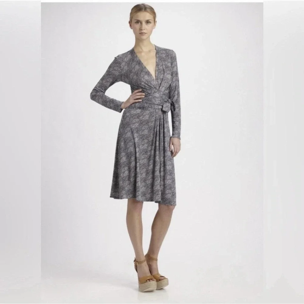 Tory Burch Vanessa Navy White Silk Jersey Wrap Dress Long Sleeve Midi‎ Size S